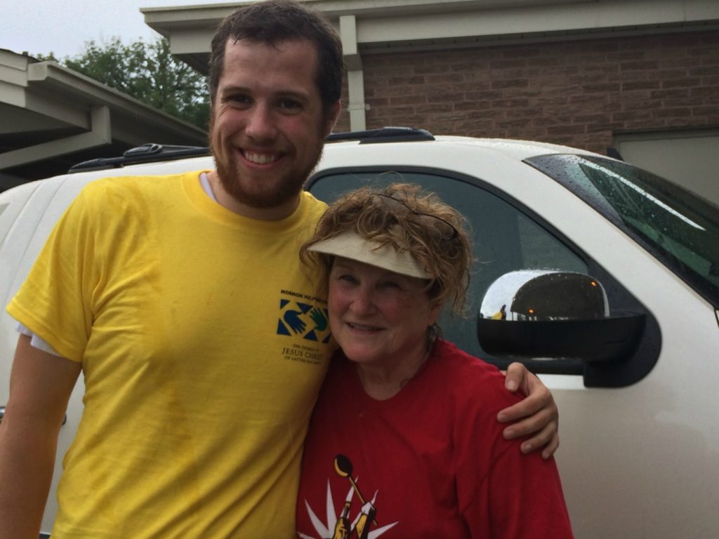 I asked Glenda, the Mormon Bayou Food Angel, if I could take a picture with her before she left Sunday evening.